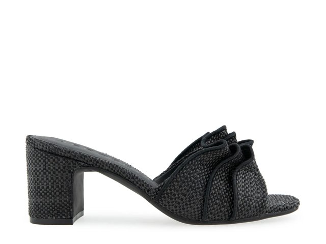 Gabrielle Sandal