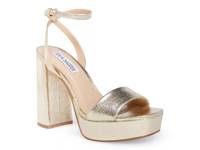 Lessa Platform Sandal Gold Metallic view