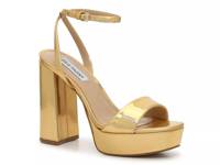 Lessa Platform Sandal Gold Metallic view