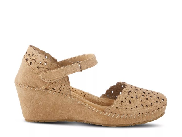 Gennina Wedge Sandal