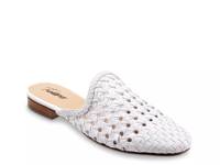 Leona Mule White view