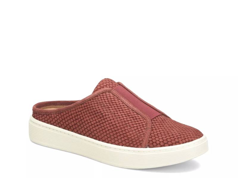Beekon Slip-On Sneaker