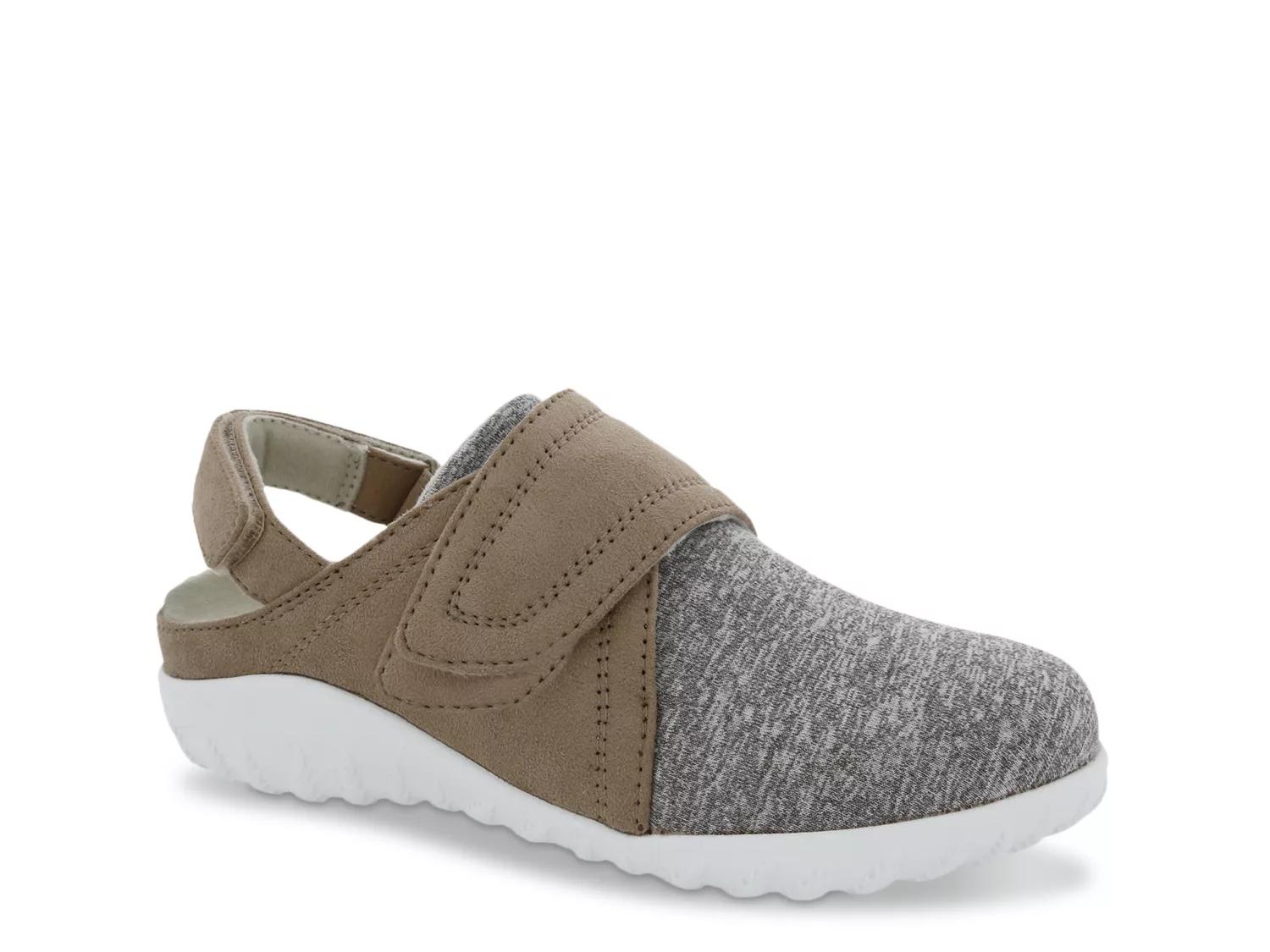 Breezy Sandal - image 4