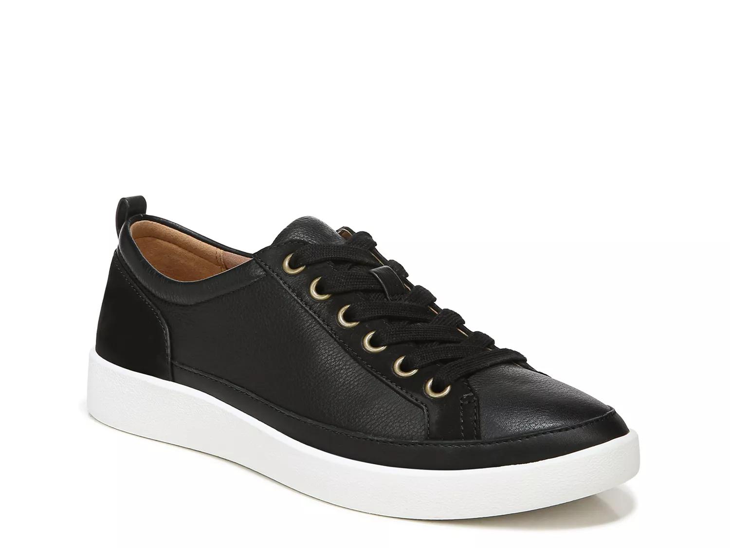 Winny Sneaker - image 2
