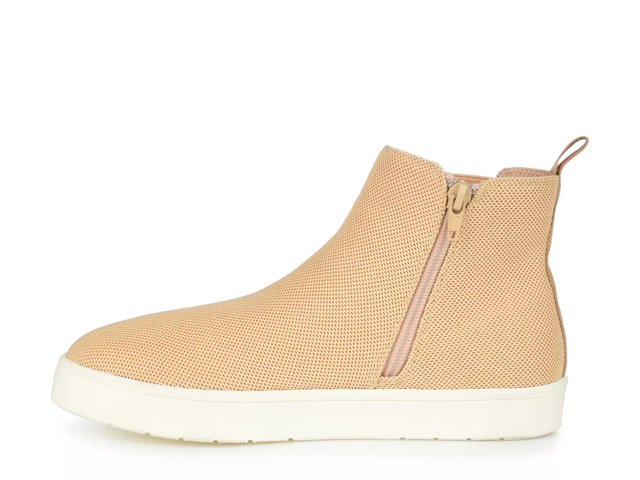 Kolbee Slip-On Sneaker
