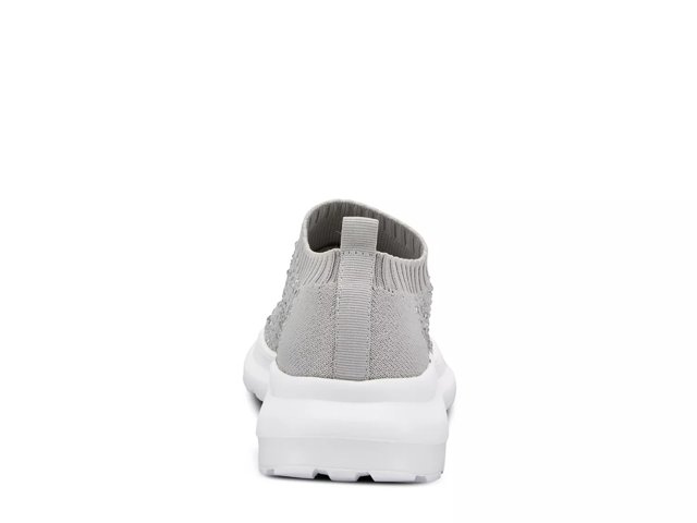 Wedelilya Sneaker