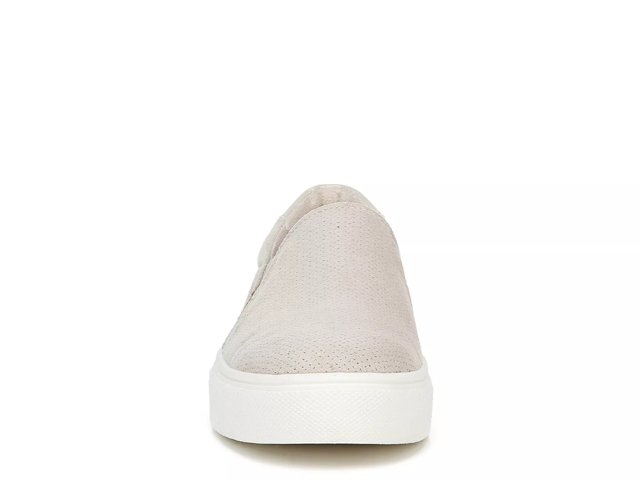 Nova Slip-On Sneaker