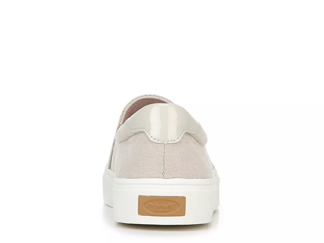 Nova Slip-On Sneaker