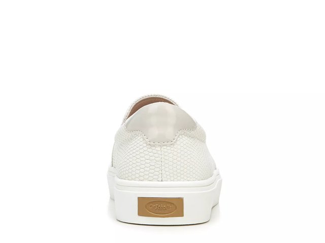 Nova Slip-On Sneaker