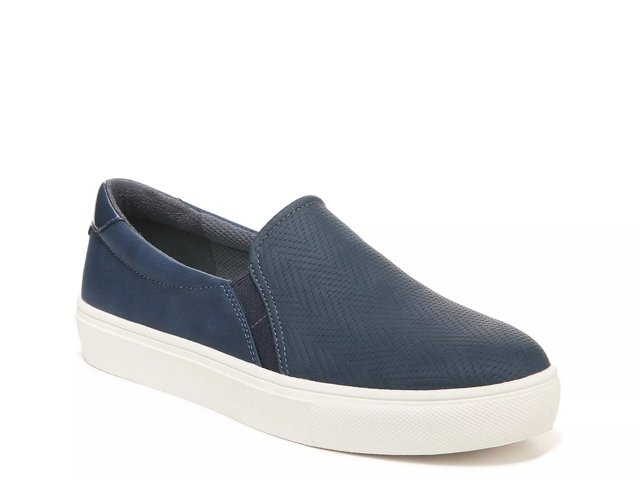 Nova Slip-On Sneaker