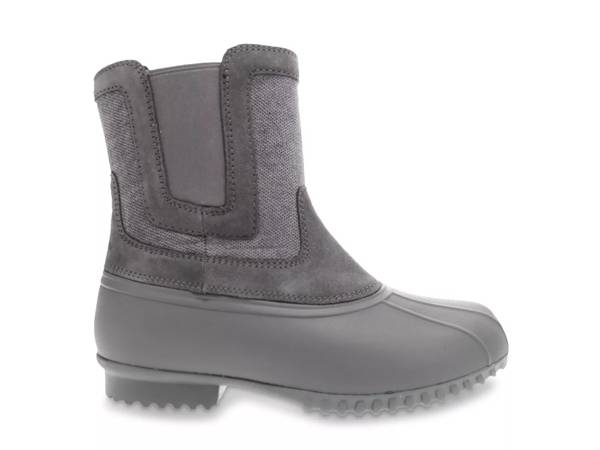 Click to shop women's grey snow & winter boots at DSW Designer Shoe Warehouse.