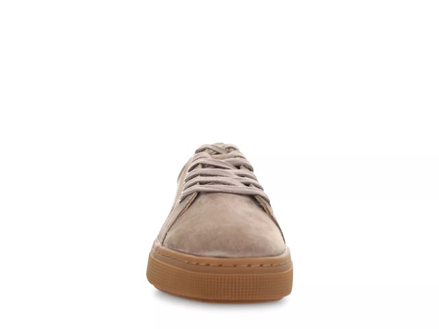 Kinzey Sneaker
