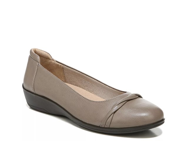 Impact Wedge Slip-On