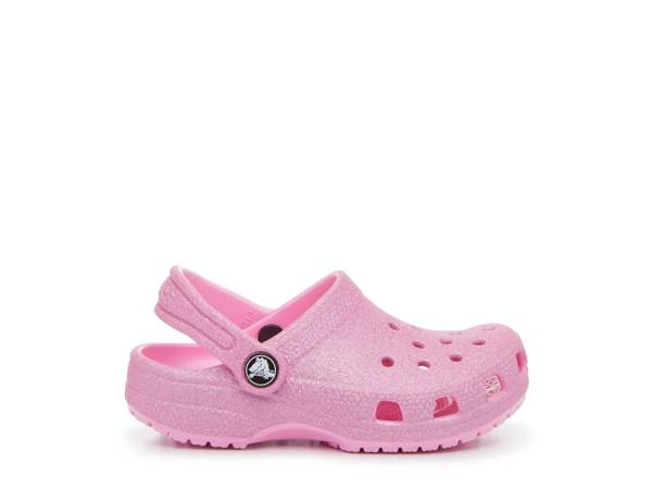 Click to shop girls' sandals at DSW Designer Shoe Warehouse.