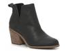 Everly Chelsea Boot - Women's Black view
