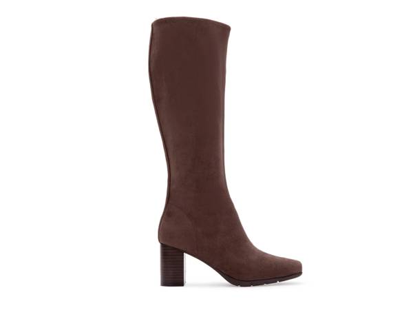 Click to shop women's dress sandals at DSW Designer Shoe Warehouse