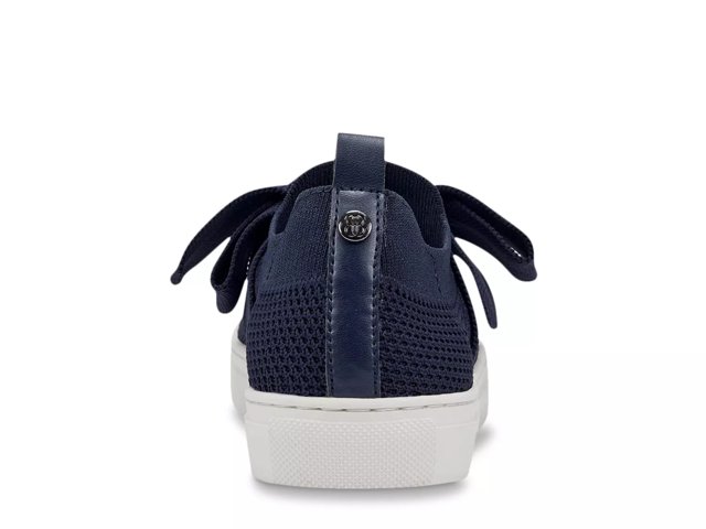 Bryce 2 Sneaker - Women's