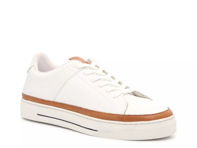 Dathan Sneaker
