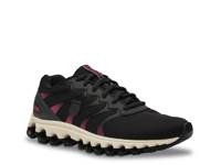 Tubes 200 Running Shoe - Women's Black/Raspberry view