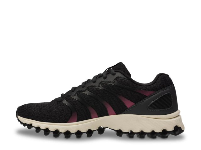 Tubes 200 Running Shoe - Women's
