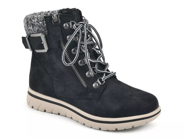 Hearty Hiking Boot - Women's