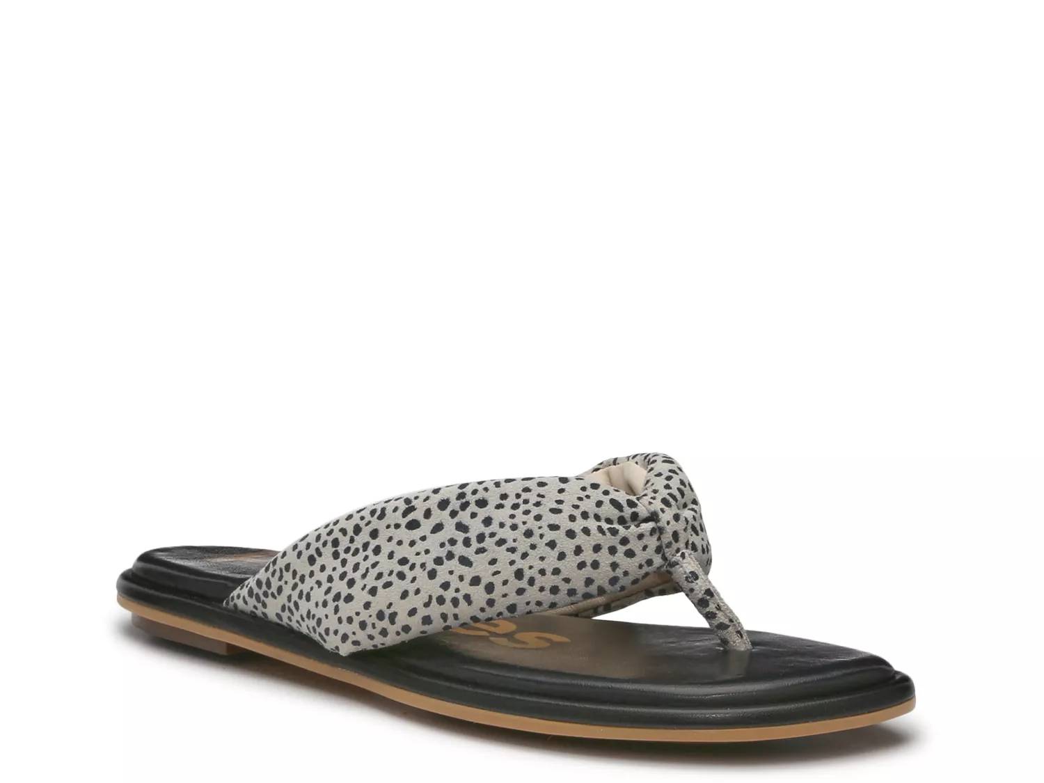 Emily Sandal