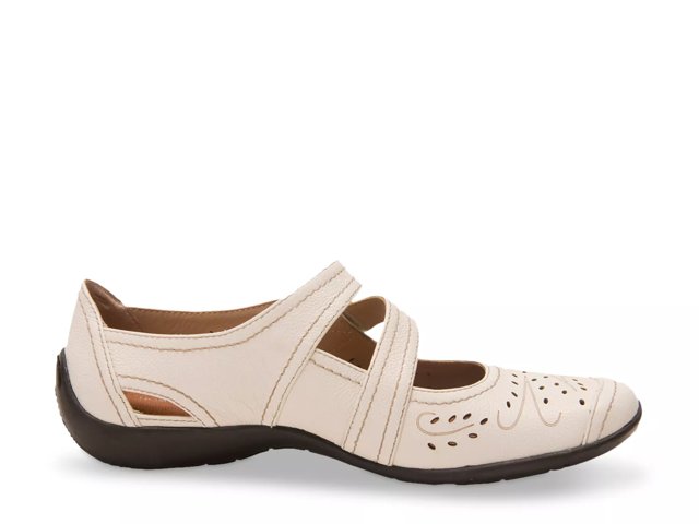 Chelsea Mary Jane Flat