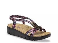 Roz Wedge Sandal Burgundy view
