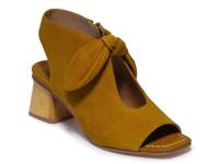 Lizzie Sandal Ginger view