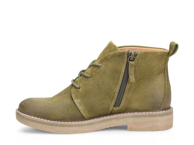 Rebeca Chukka Boot
