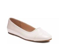 Camella Flat Off White view