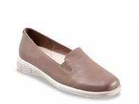 Universal Loafer Taupe view