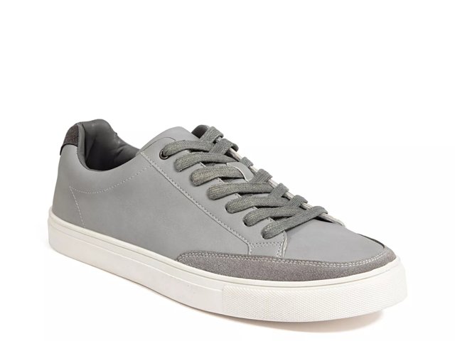 Montie Sneaker