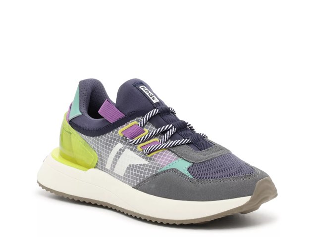 Tiasa Trail Sneaker - Women's