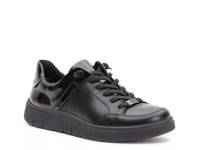 Regina Sneaker Black view
