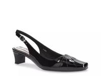 Catie Pump Black view