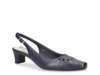 Catie Pump Navy view