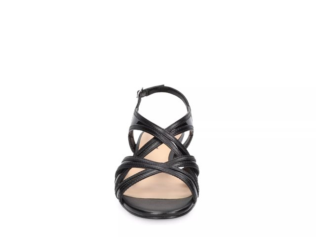 Tristen Sandal