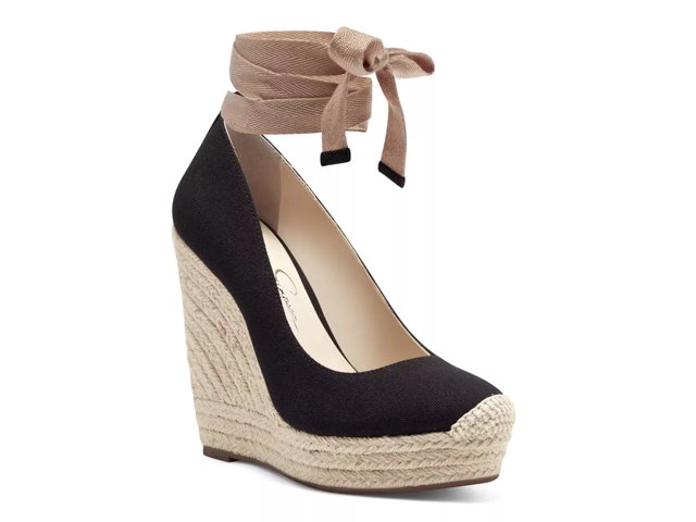 Zexie Espadrille Wedge Pump