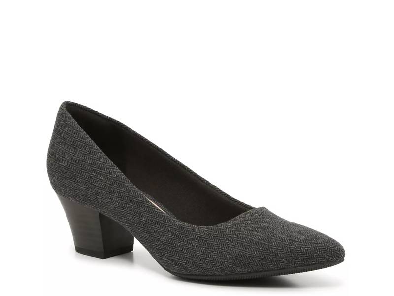 Teresa Step Pump