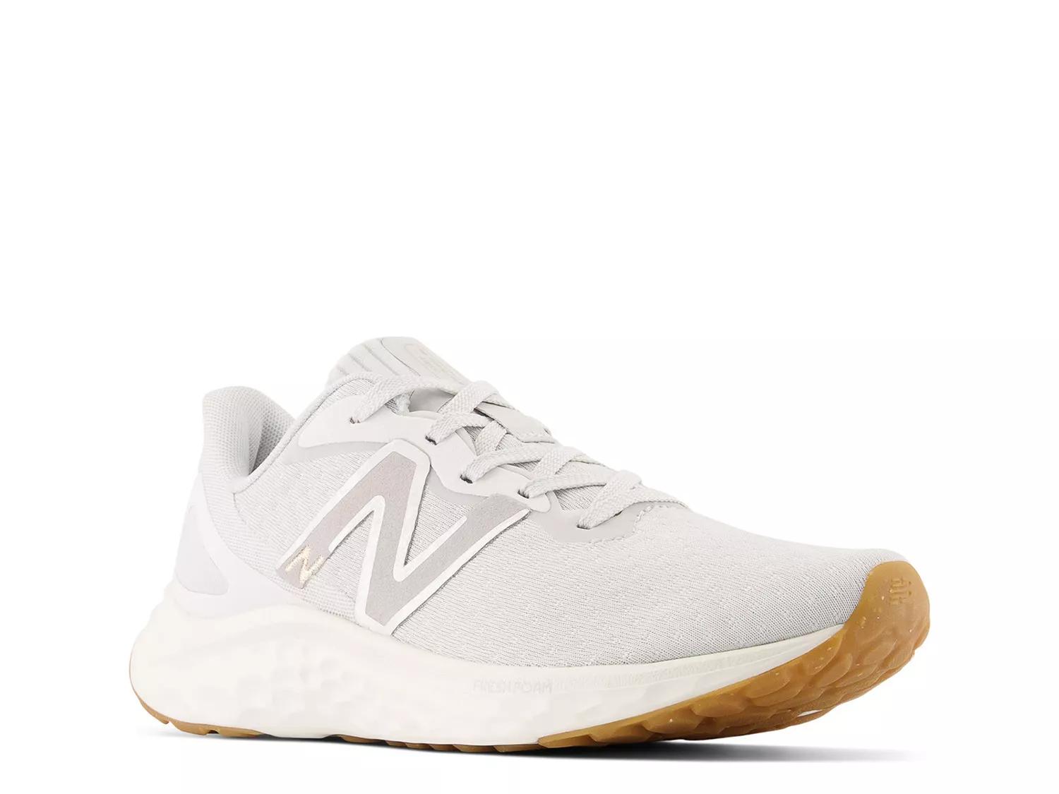 New Balance Fresh Foam Arishi v4 Running Shoe | Women's | Grey/White | Size 11 | Athletic | Sneakers