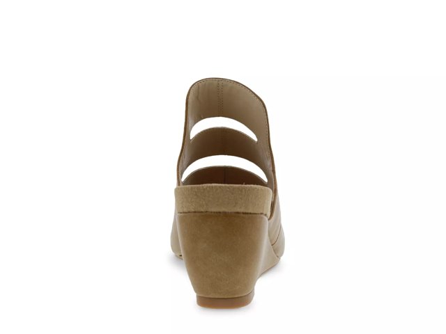 Whit Wedge Sandal