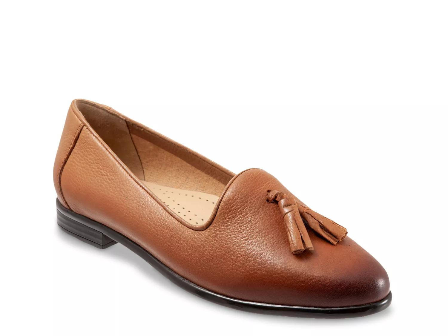 Liz Loafer - image 4