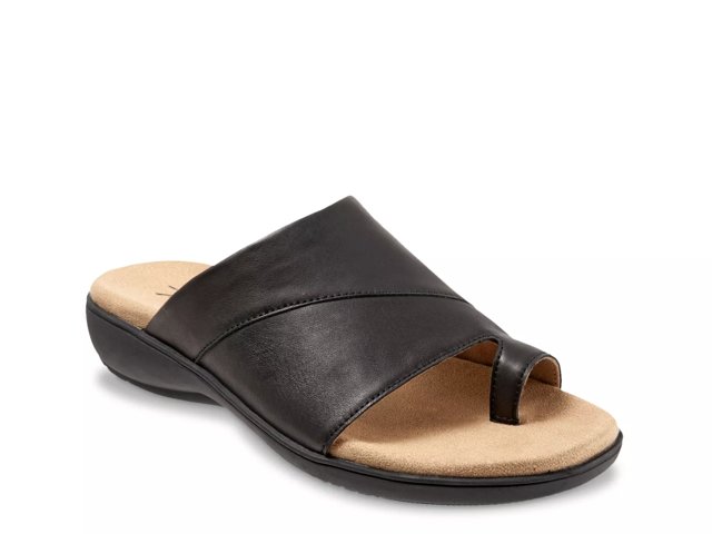 Regina Sandal
