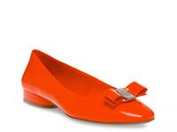 Chella Flat Red view