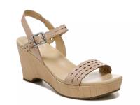 Carlita Platform Sandal Beige view