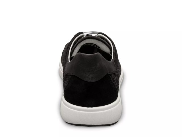 Heist Plain Toe Sneaker