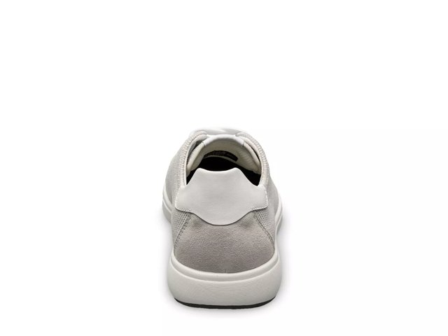 Heist Plain Toe Sneaker
