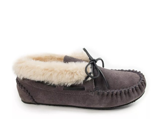 Chrissy Moccasin Slipper - Women's