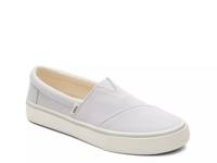 Fenix Sneaker - Women's Grey view